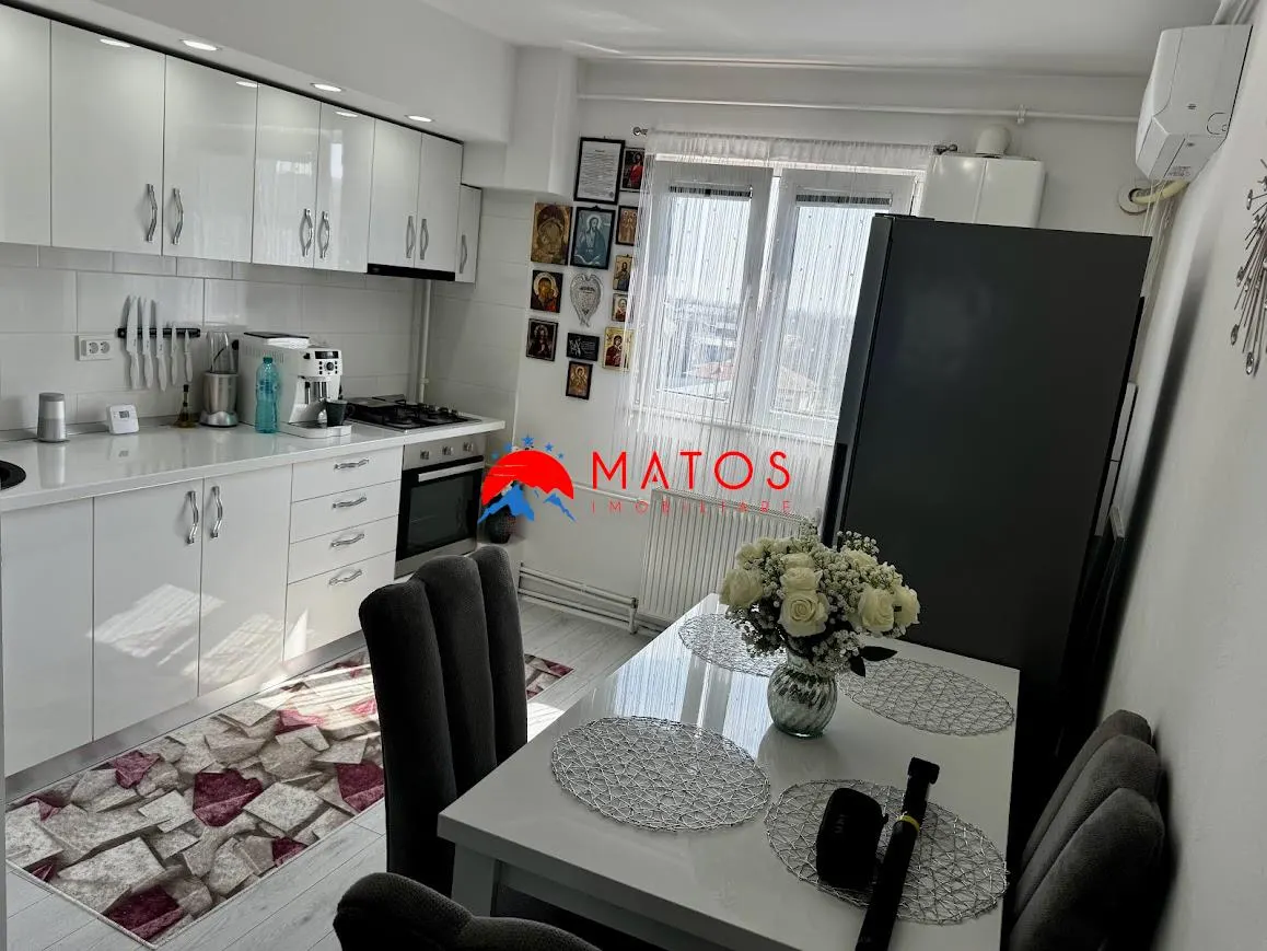 Garsoniera de vanzare Baicoi | De lux | Etaj 4 | zona linistita | - foto 11