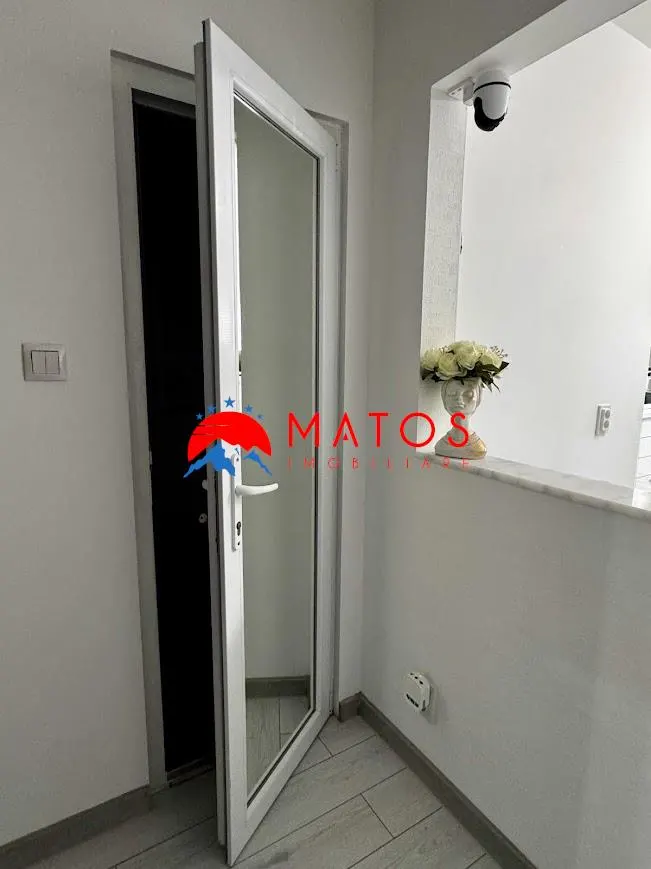 Garsoniera de vanzare Baicoi | De lux | Etaj 4 | zona linistita | - foto 5