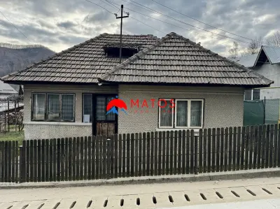 Casa de vanzare Poiana Campina, Prahova | teren 1554 mp | utilitati | comision 0% - Poiana Campina