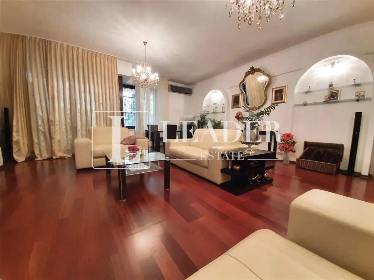 Inchiriere Duplex cu gradina I Herastrau - foto 1