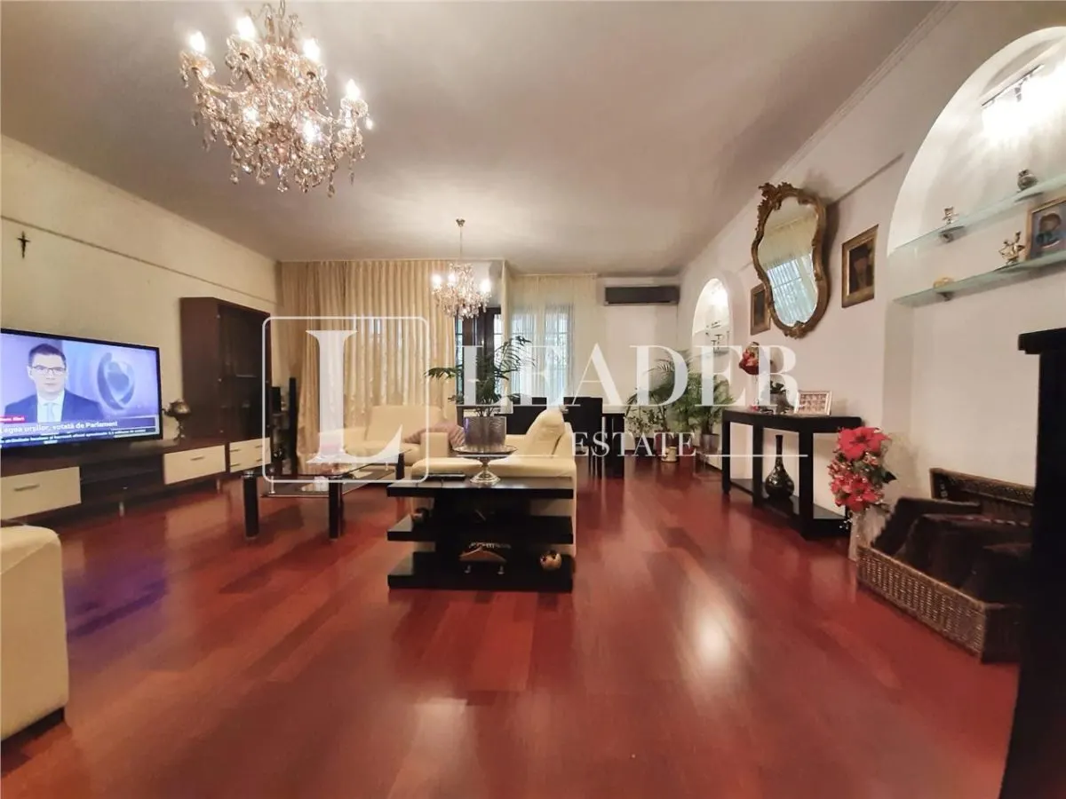 Inchiriere Duplex cu gradina I Herastrau - foto 2