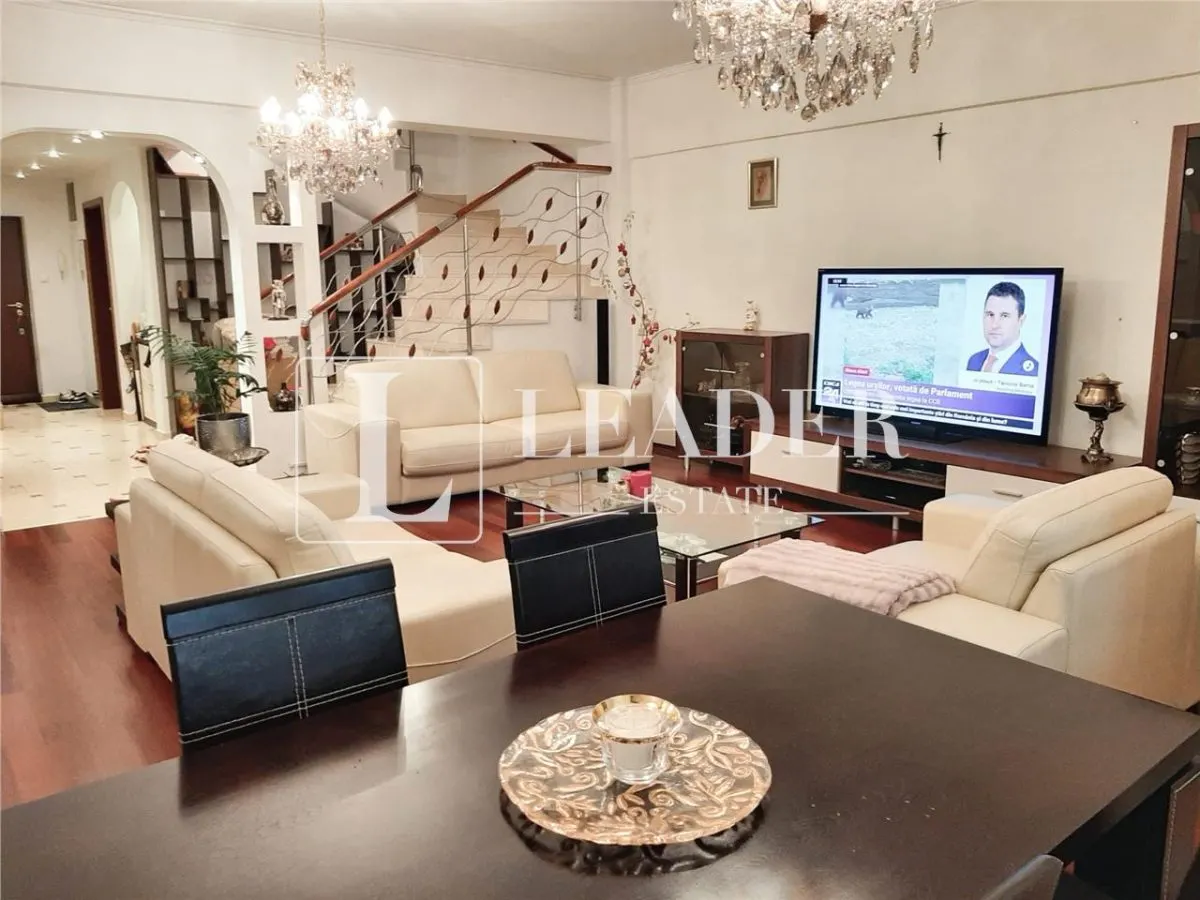 Inchiriere Duplex cu gradina I Herastrau - foto 3