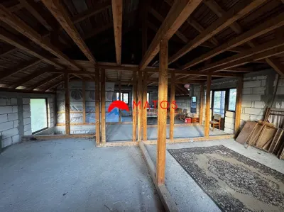 Casa de vanzare în Poiana Varbilau,  â€“ teren 1921 mp - foto 4