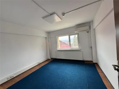 De vanzare Spatiu Comercial - foto 4