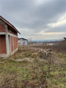 Casa individuala la rosu - foto 12