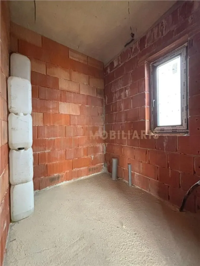 Casa individuala la rosu - foto 8