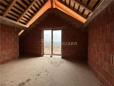 Casa individuala la rosu - foto 10