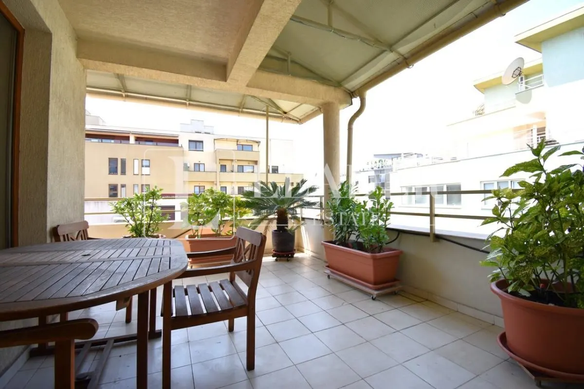 Inchiriere apartament I Zona Herastrau - foto 10
