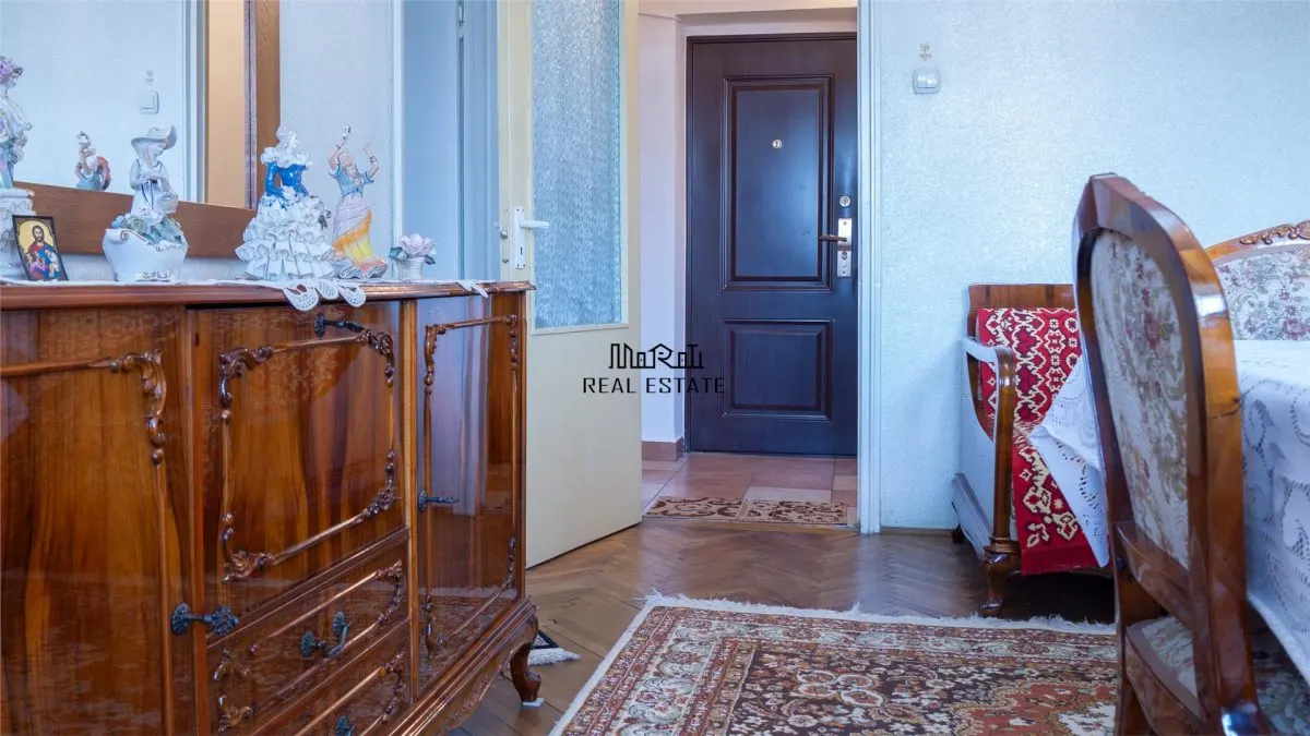 Apartament 2 camere decomandat, etaj 1, zona linistita - foto 1