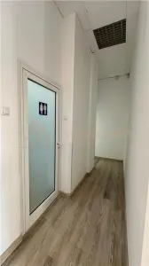 Spatiu comercial, Zona Muzeului de Mineralogie - foto 6