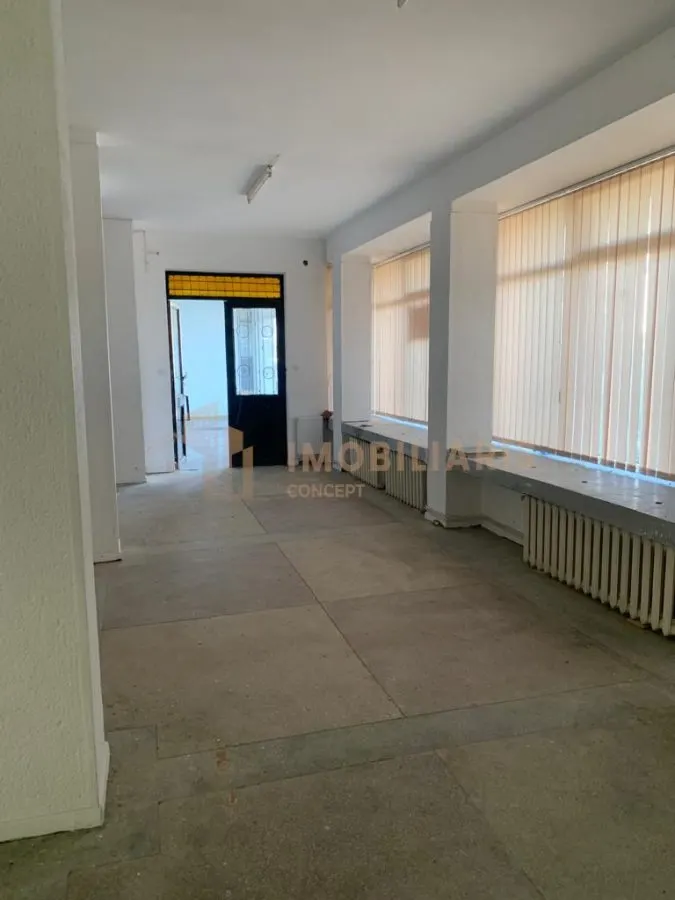 Spatiu comercial zona Hotvon - foto 9