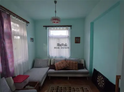 Casa cu aer nobil in Baia de Cris - foto 6