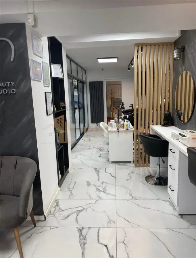 Spatiu comercial - salon de infrumusetare - de vanzare, zona RFN - foto 2