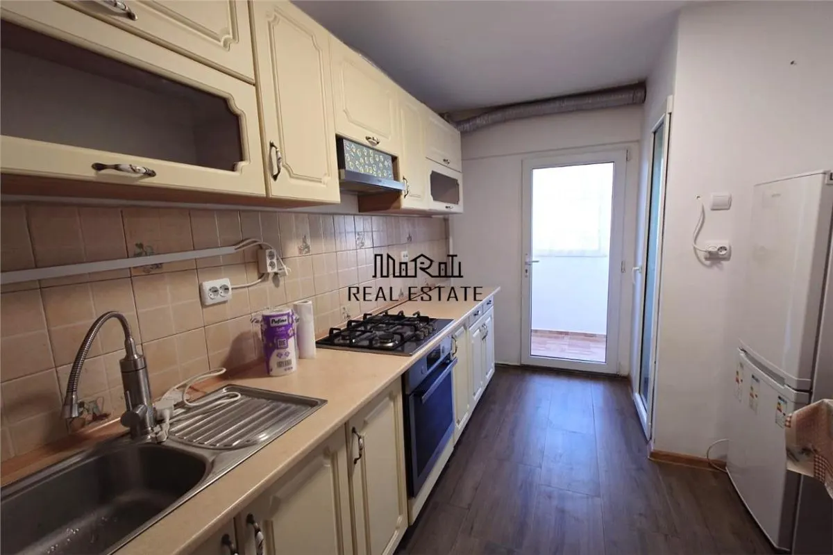 Apartament 3 camere de vanzare in Gura Barza, Criscior - foto 1