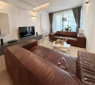 Apartament 3 camere, Premium | Cartierul Francez - HERASTRAU - foto 1