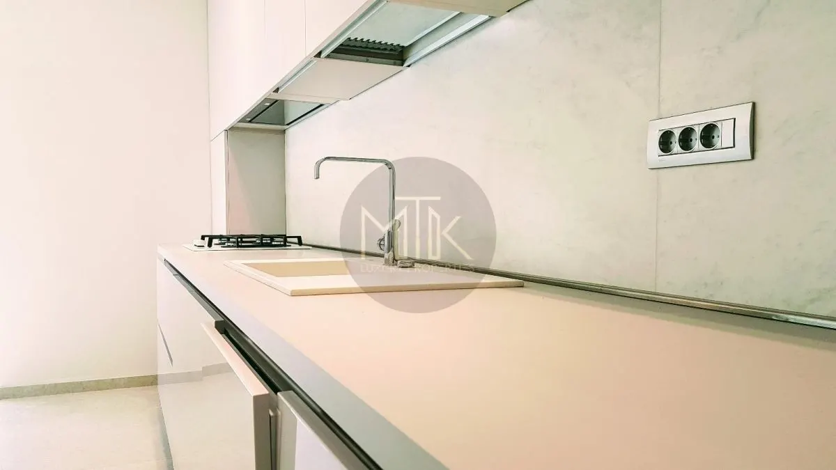 Duplex 142MP I  I Mobilat Modern &2locuri de parcare I Gradina proprie - foto 12