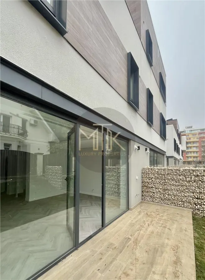 VILA noua de LUX | 5 camere | finisaje premium | Pipera - Scoala Americana - foto 1
