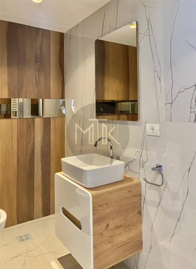 VILA INDIVIDUALA de LUX in Complex | 8 camere | Mobilata&utilata | 4 locuri de parcare | BANEASA - foto 20