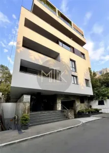 Apartament 3 camere I Parcul Verdi I 1Loc parcare - Bucuresti