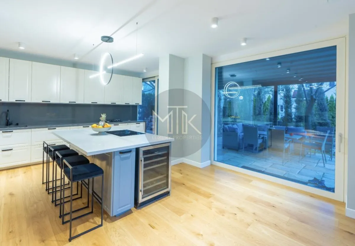 VILA DE LUX Smart Home cu piscina in Complex Exclusivist | 10 camere | Iancu Nicolae/British School - foto 9