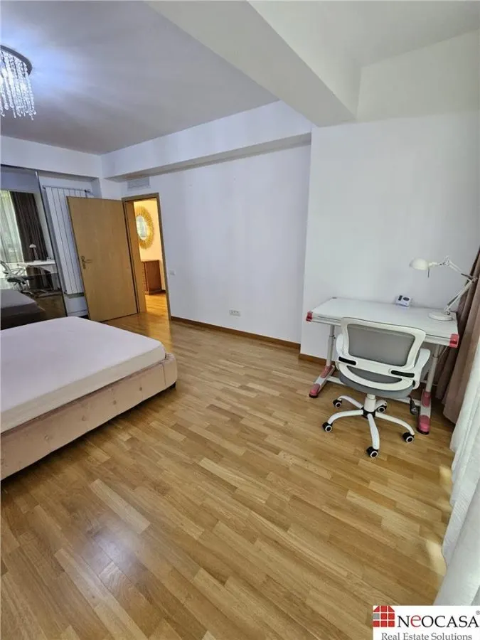 ARCUL DE TRIUMF, 2008, ET 1, 88 MP, RENOVAT, MOBILAT, GARAJ! - foto 16