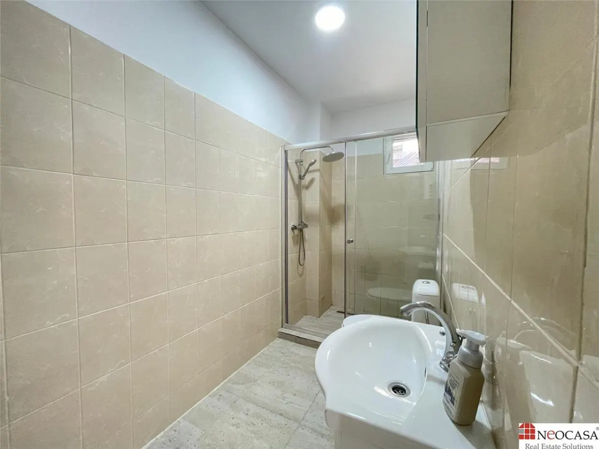 3 camere | Piața Romana | Strada securizata - foto 10