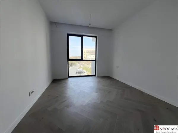 Apartament 3 camere București - poza 2