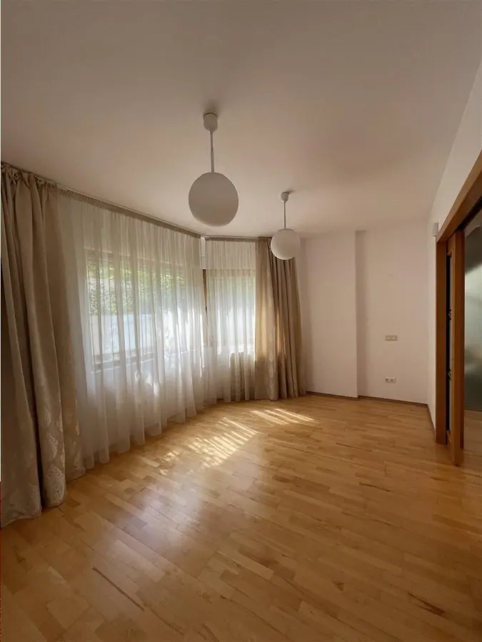 Exclusiv - Pipera | Vila + Piscina + Curte individuala | Negociabil - foto 12