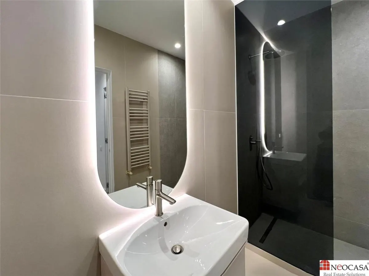Apartament superb 2 camere - loc parcare inclus, terasa 60 mp - foto 10