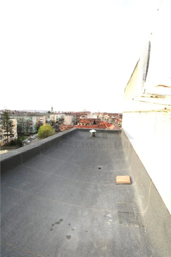 Apartament 2 camere , centrala proprie, zona Sagului - foto 10