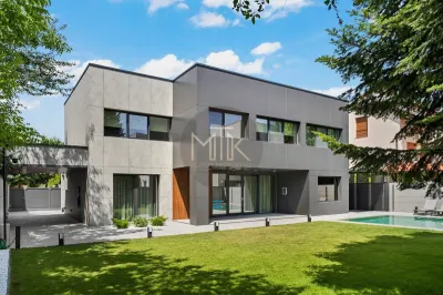 EXCLUSIV | Pipera - Iancu Nicolae I Vila cu piscina I Teren 751mp - foto 2