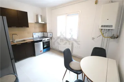 Apartament 2 camere, centrala proprie,  zona Piata Marasti - foto 4
