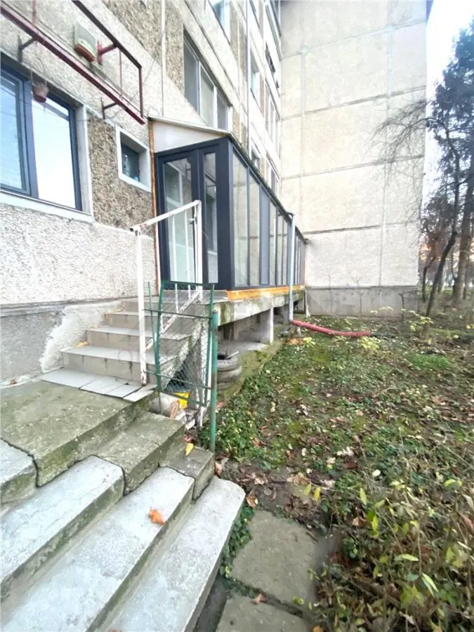 Spatiu comercial, zona Torontalului - foto 1