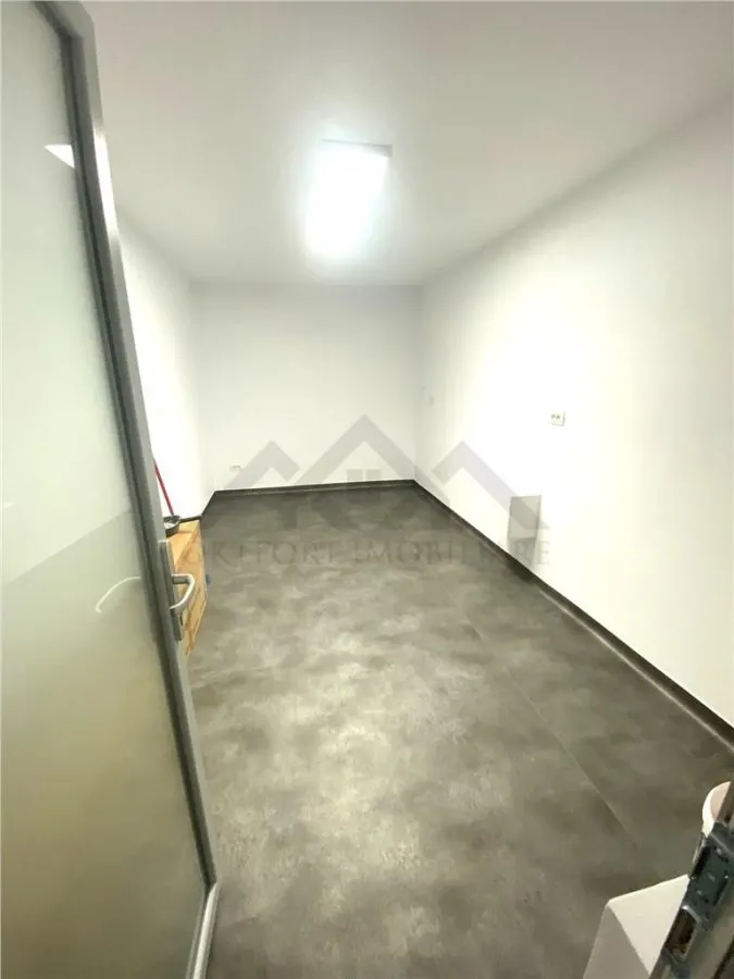 Spatiu comercial, zona Torontalului - foto 10