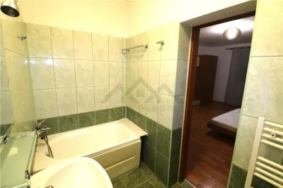 Apartament 3 camere, curte privata cu piscina in Dumbravita - foto 5