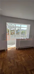 Apartament 2 camere cf 2 semidecomandat zona Crang - foto 2