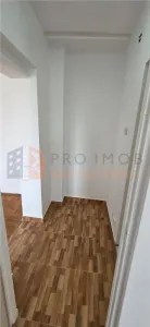 Apartament 2 camere cf 2 semidecomandat zona Crang - foto 6