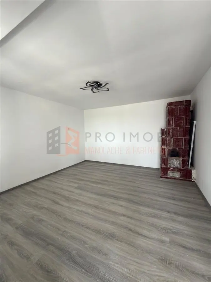 Casa tip parter zona Galbinasi - foto 11