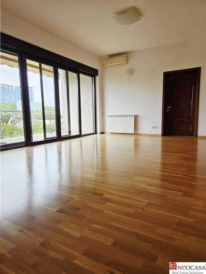 PARC VERDI, UN APARTAMENT/ETAJ, ET 4, 192 MP,  2 LOCURI PARCARE! - foto 14