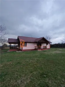 Casa tip parter zona Sapoca - foto 3