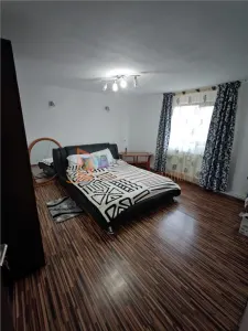 Casa tip parter zona Sapoca - foto 4