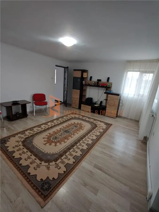 Casa tip parter zona Sapoca - foto 6
