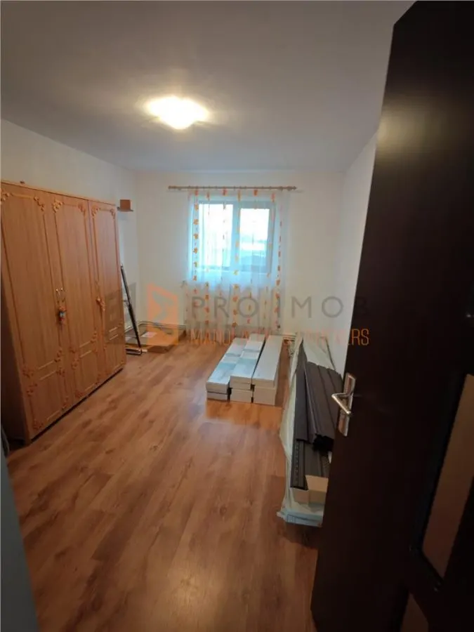 Casa tip parter zona Sapoca - foto 9