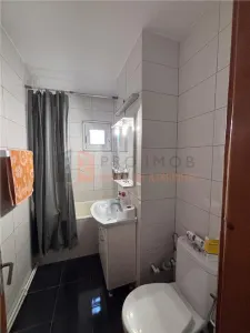 Apartament 3 camere cf 1 decomandat zona Micro 3 - foto 11