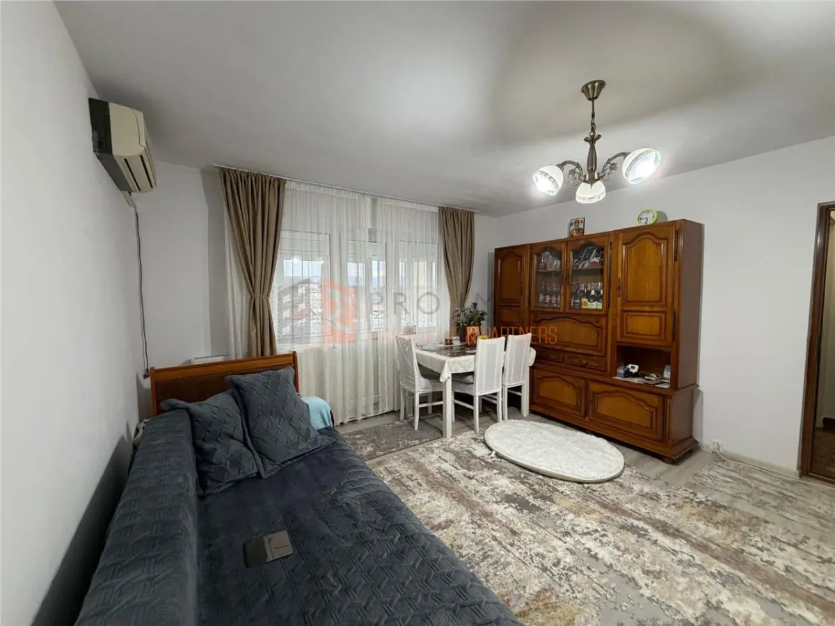 EXCLUSIVITATE Apartament 2 camere  CU GARAJ cf 1 semidecomandat  Berca - foto 1