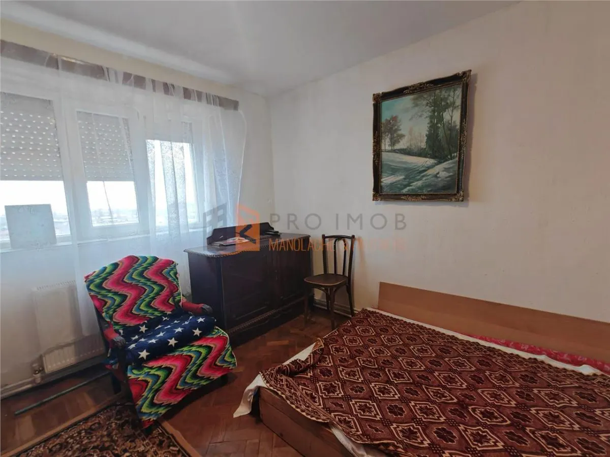 Apartament 2 camere cf 1 decomandat zona Micro 5 - foto 3