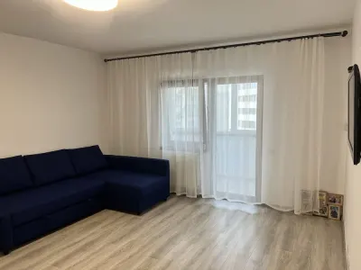 Garsoniera decomandata etajul 2 zona Garii - Brasov