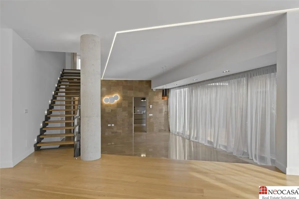 Vila de lux cu arhitectura moderna | Cambridge School - foto 6