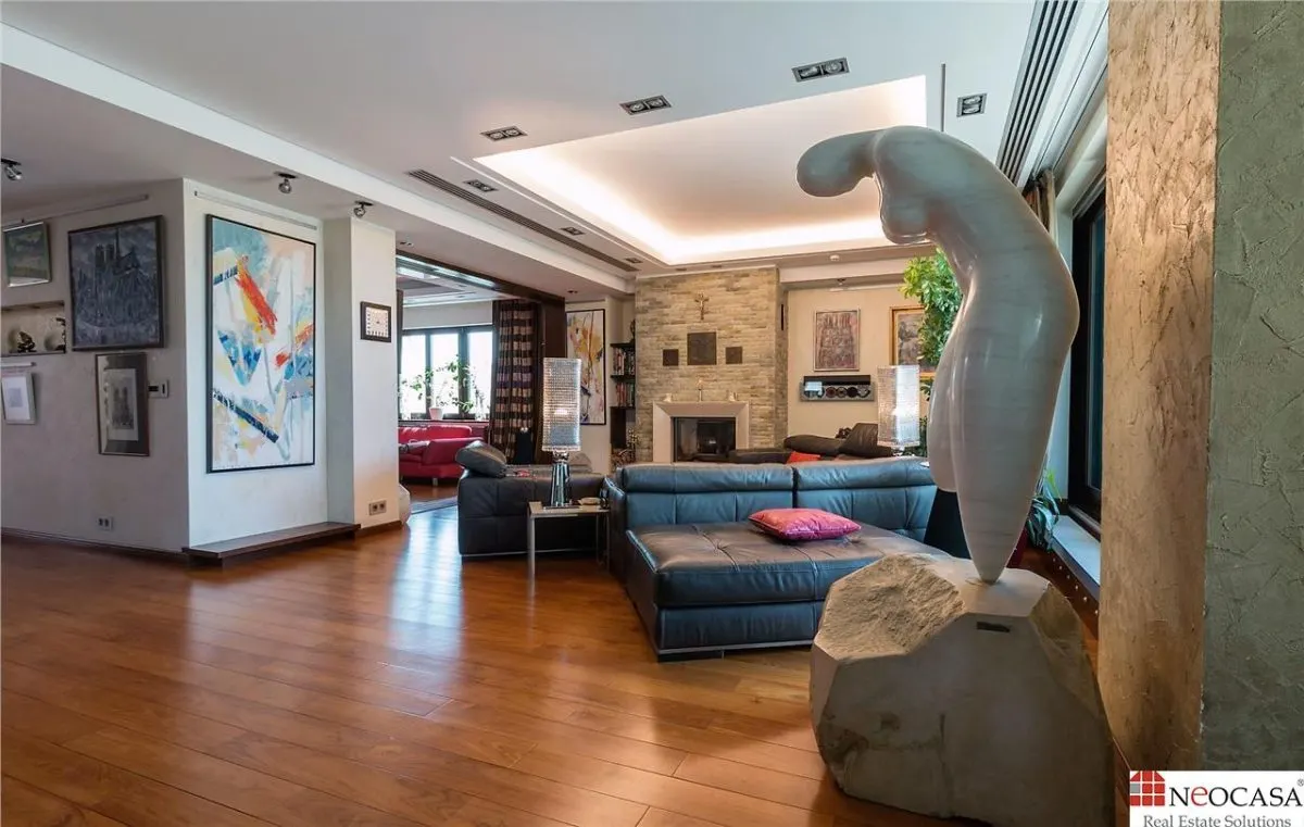 Penthouse spectaculos cu vedere catre parc - foto 10