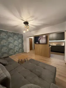 Apartament 2 camere complet renovat zonaTractorul - foto 1